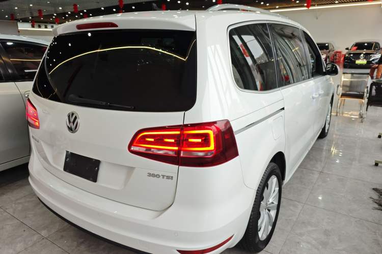 Used Volkswagen Sharan 2018 380TSI Luxury 7-Seater
