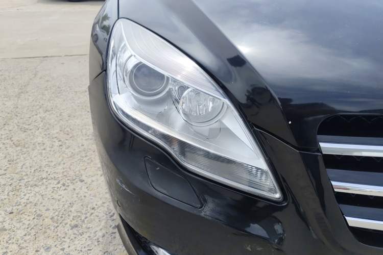 Used Mercedes-Benz R-Class 2014 R 320 4MATIC Luxury Model
