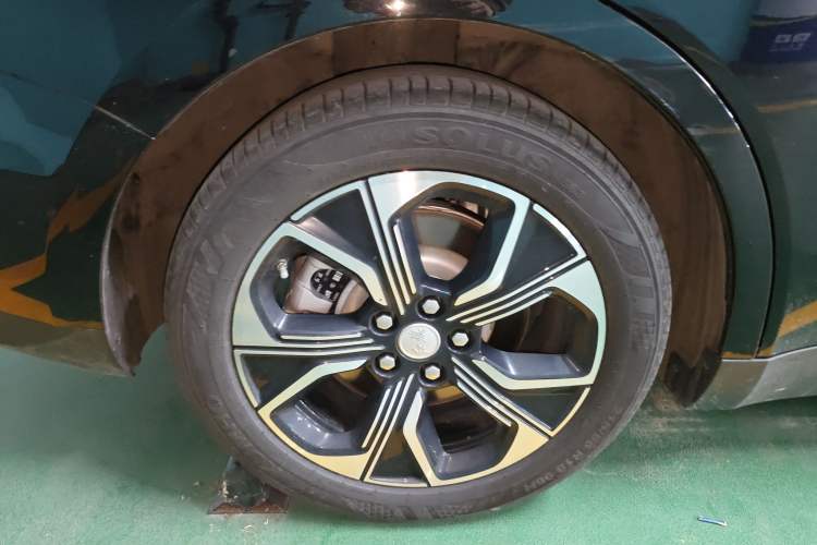 Used Hongqi E-QM5 2023 Revised Version Basic Travel Edition
