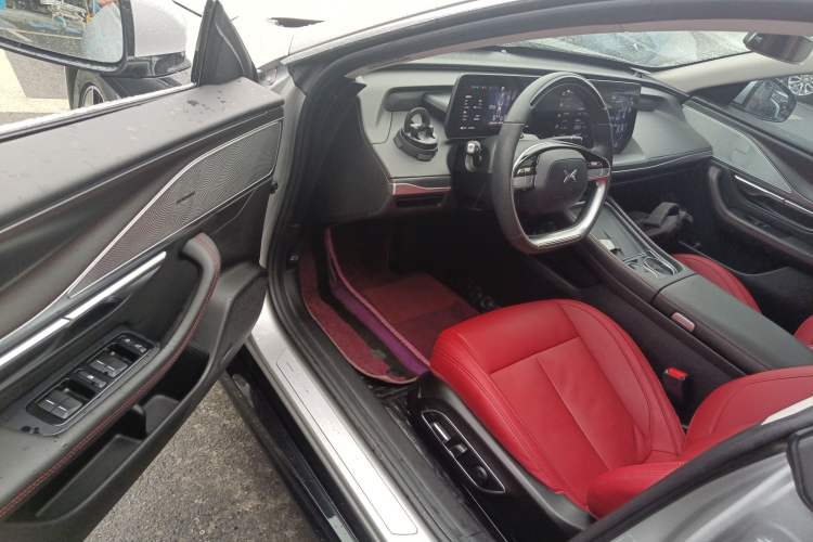 Used XPeng P7 2023 P7i 702 Pro Driver Seat