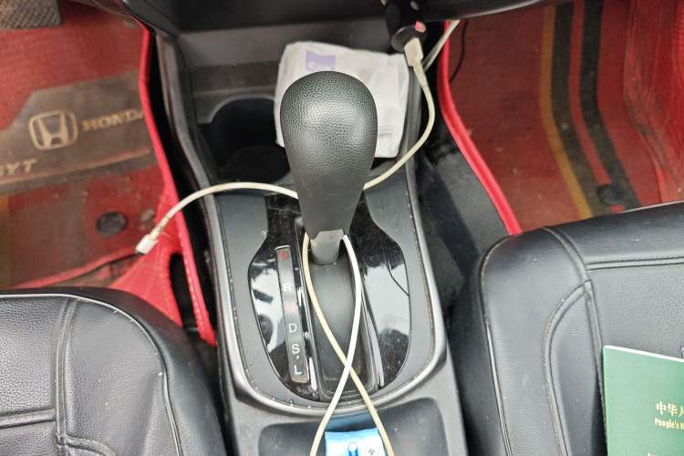 Used Honda Gienia 2017 1.5L CVT Classic Edition Gear Lever