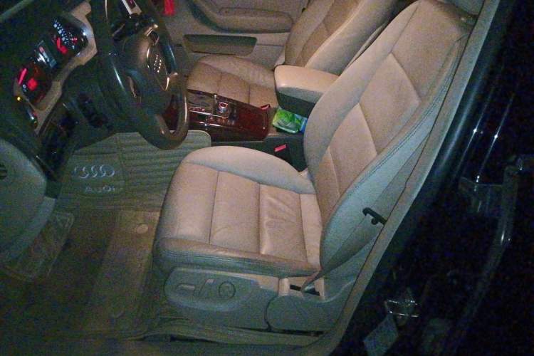Used Audi A6L 2010 2.4L Comfort Edition
