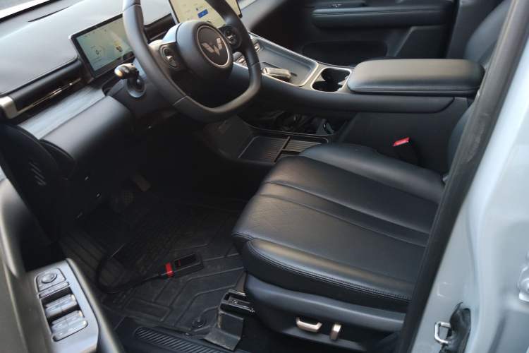 Used Wuling Xingguang S 2024 130km Flagship Version