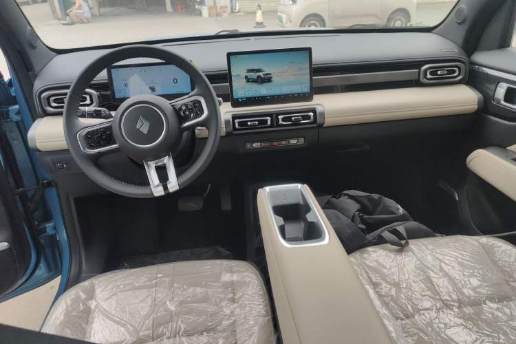 Used Baojun Spark EUV 2024 Prestige Edition 4 Seats
