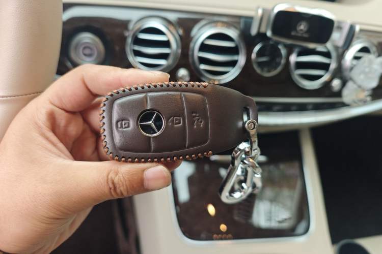 Used Mercedes-Benz S-Class 2019 S 320 L Prestige Edition
