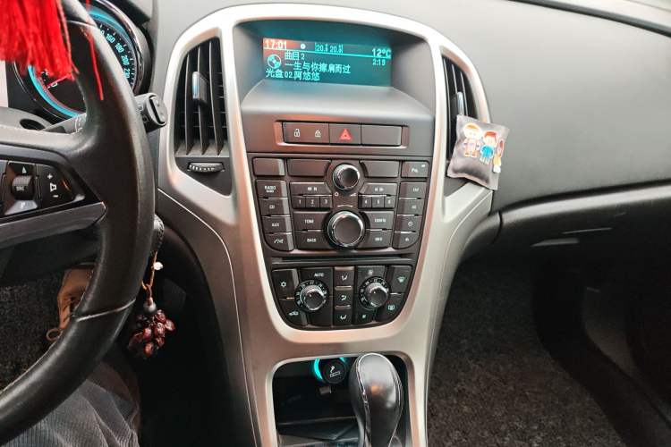 Used Buick GT 2010 XT 1.8L Automatic Fashion Edition