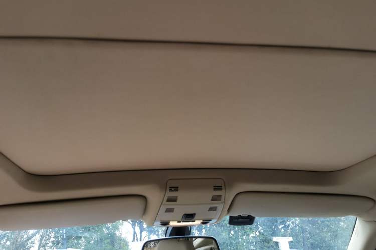 Used BMW X1 2012 sDrive18i Luxury Edition
