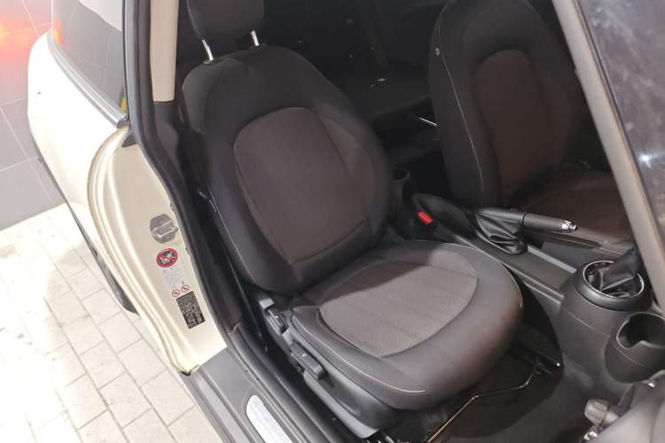 Used MINI 2014 1.2T ONE+
