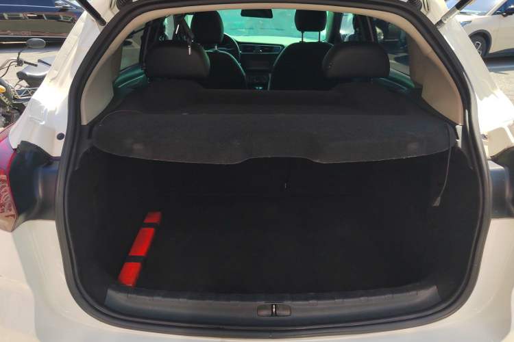 Used Citroen C3-XR 2015 1.6L Automatic Pioneer Model
