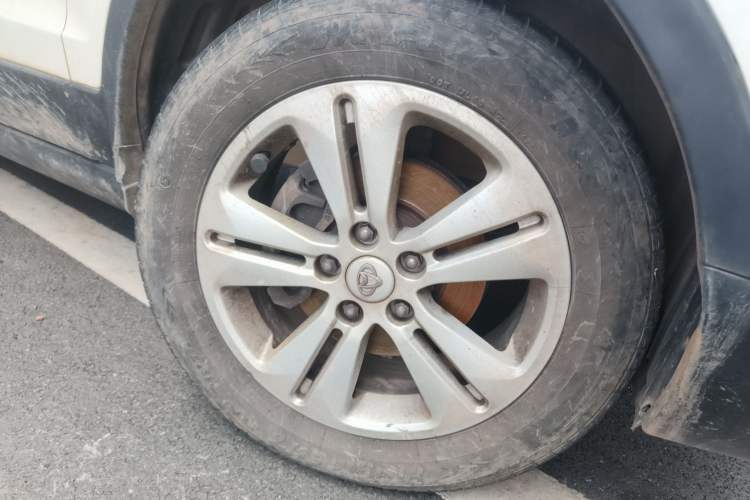 Used CHANGAN OSHAN CX70 2016 1.6L Manual Luxury Model