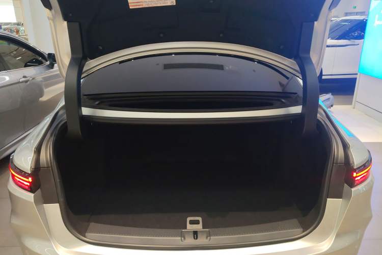 Used Toyota Crown 2024 2.5L Ultimate Edition