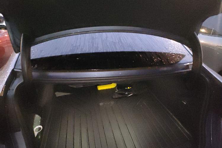 Used BYD Seal 2022 700 km Long-Range Rear-Wheel-Drive Version Trunk