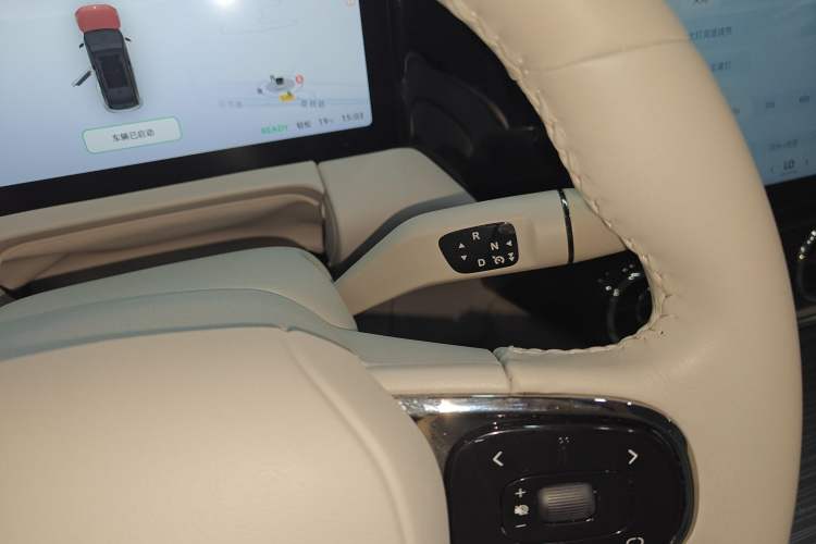 Used Leapmotor C11 2023 Pure Electric 500 Smart Edition Gear Lever