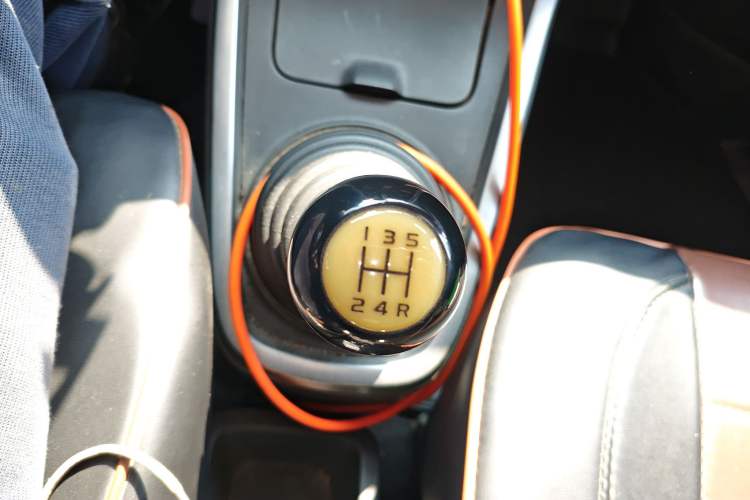 Used Suzuki Wagon R X5 2013 Cruise Edition 1.4L VVT Standard Model