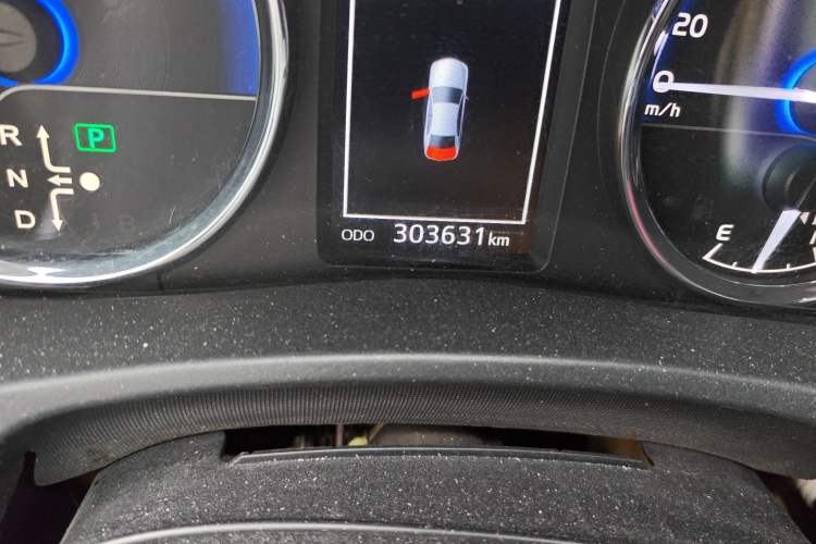 Used Toyota Corolla Hybrid E+ 2019 1.8L E-CVT Leading Edition Odometer Close Up