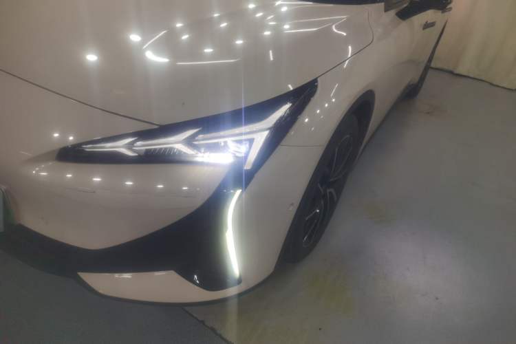 Used ARCFOX Alpha S5 2024 560MAX 185kW Left Front Headlight