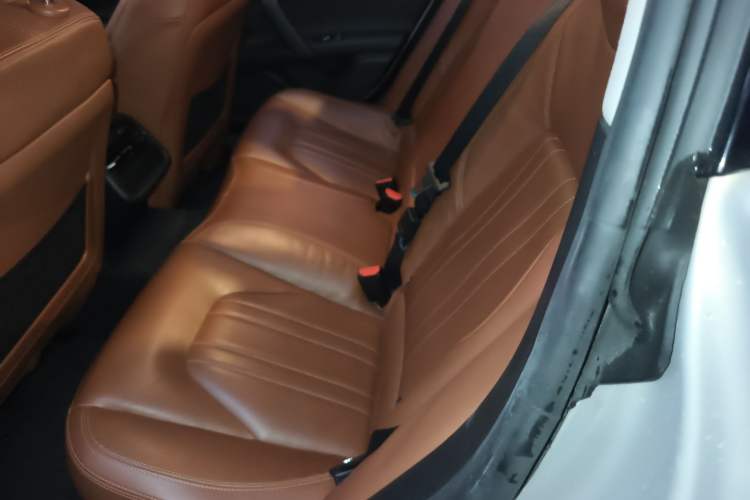 Used Maserati Ghibli 2014 3.0T Standard Edition Interior 4