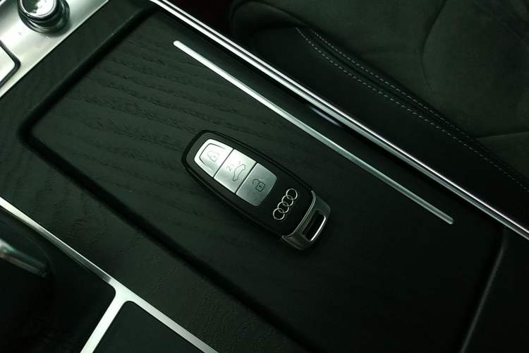 Used Audi A6L 2024 45 TFSI quattro Prestige Dynamic Edition
