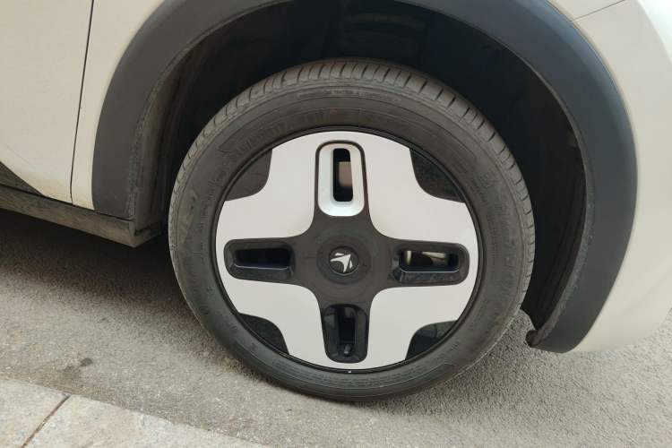 Used ARCFOX Kaola 2023 Family Edition
