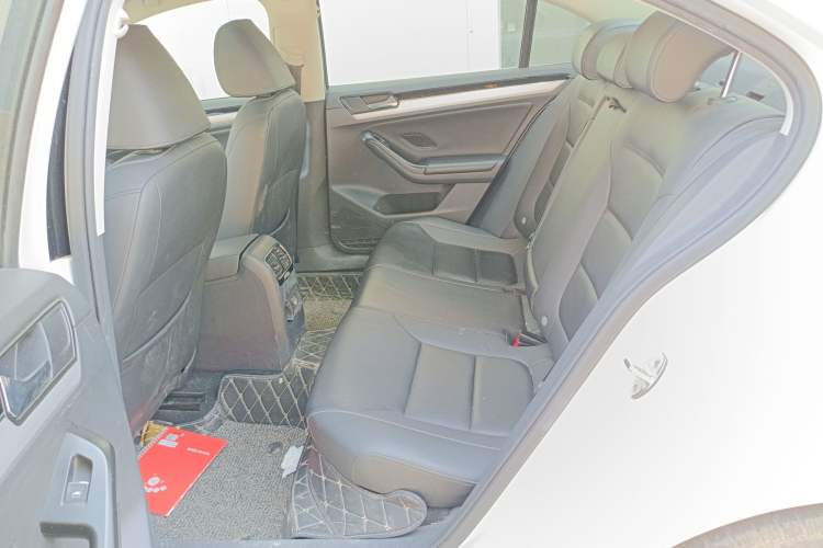 Used Volkswagen Sagitar 2018 1.6L Automatic Comfort Model Left Rear Seat