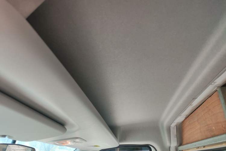 Used SAIC MAXUS Dana V1 2025 V1+ Long Wheelbase Low-Roof Multi-Function Version (62 kWh) Headliner