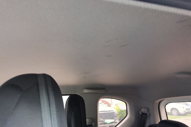 Used Wuling Hongguang MINIEV 2022 Macaron Fashion Model Lithium Iron Phosphate Headliner