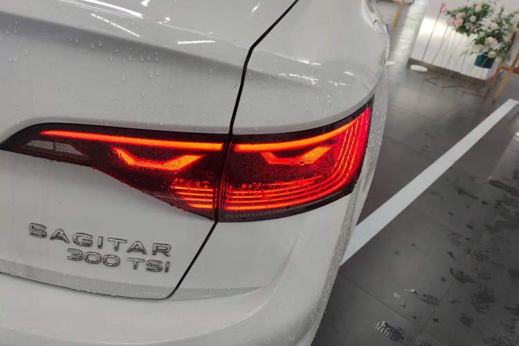 Used Volkswagen Sagitar 2023 300TSI DSG Excellence Edition Right Rear Taillight