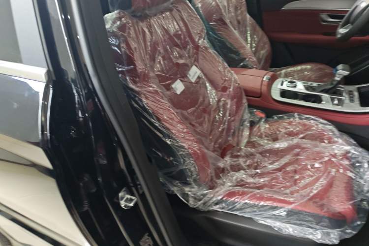 Used JETOUR X70 PLUS 2025 Model 1.5T CVT Enjoyment Edition 7-Seater Right Front Seat