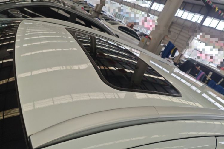 Used Geely Auto Vision X3 2020 1.5L CVT Luxury Model Roof