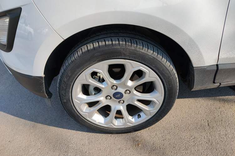 Used Ford EcoSport 2018 1.5L Automatic Platinum Wing Model
