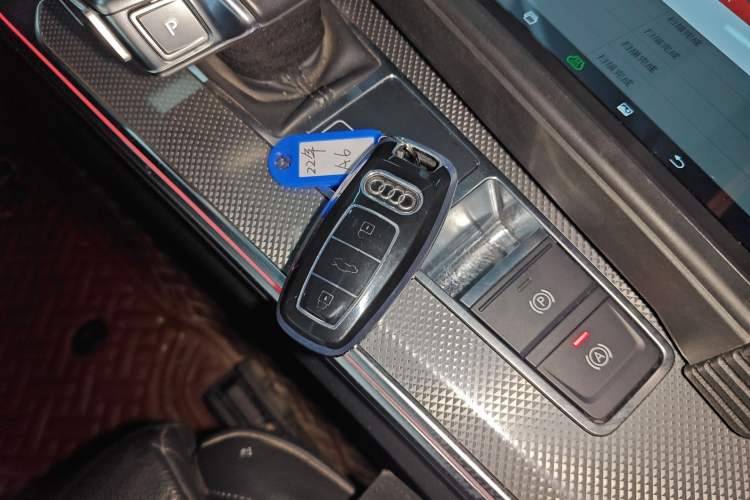 Used Audi A6L 2022 40 TFSI Luxury Dynamic Model