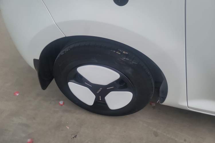Used CHANGAN NEVO Lumin 2022 210km Sweet Edition Right Rear Wheel Hub