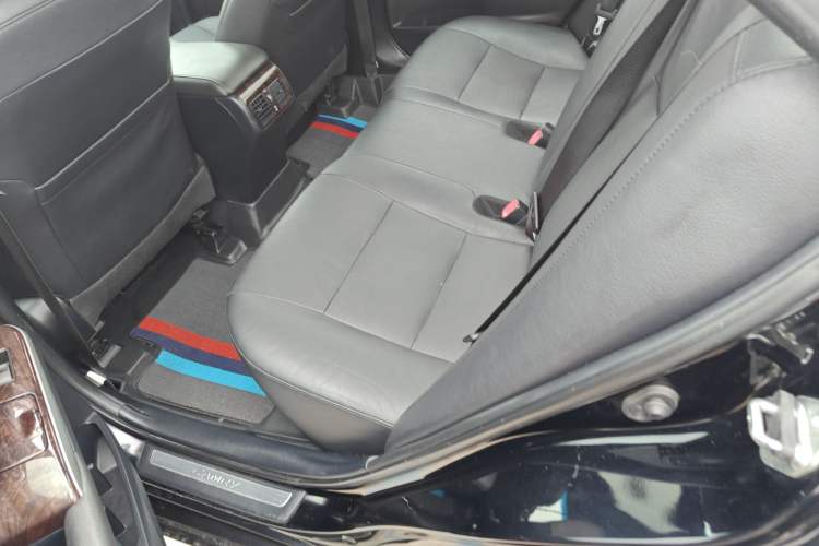 Used Toyota Camry 2015 2.0G Premier Edition Left Rear Seat