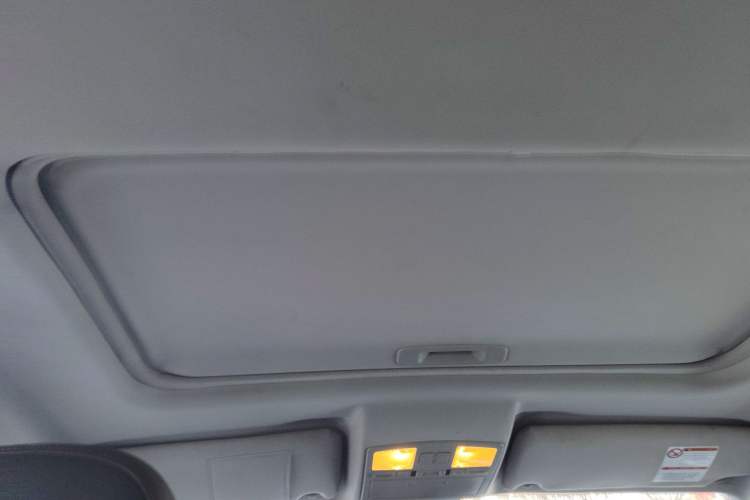 Used Bestune X80 2013 2.0L automatic luxury version