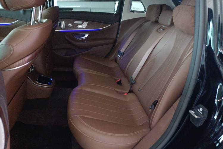 Used Mercedes-Benz E-Class 2023 Updated E 300 L Luxury Edition
