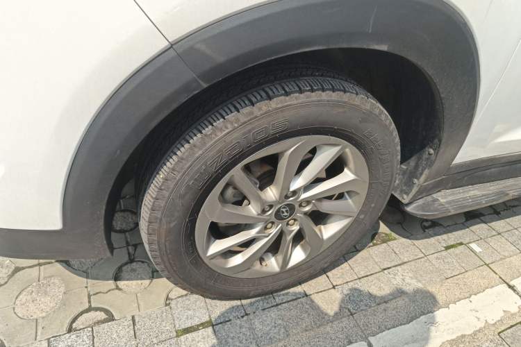 Used Hyundai Tucson 2015 1.6T Dual-Clutch Two-Wheel-Drive Smart Model
