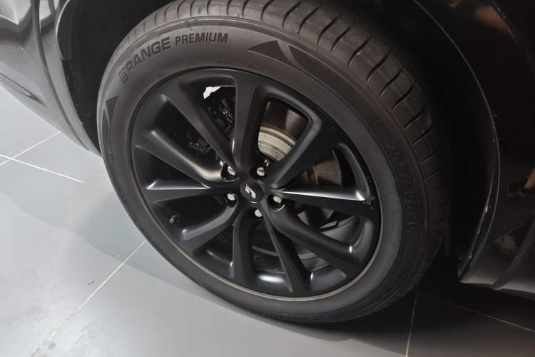 Used Li Auto ONE 2020 Extended-Range 6-Seater Version
