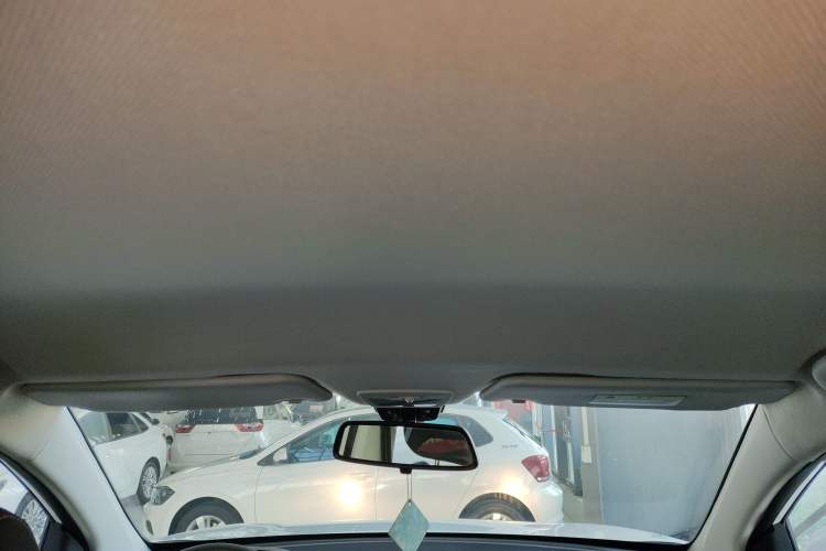 Used Baojun 530 2021 Global Car Anniversary Edition 1.5T Manual Comfort Model 5 Seats