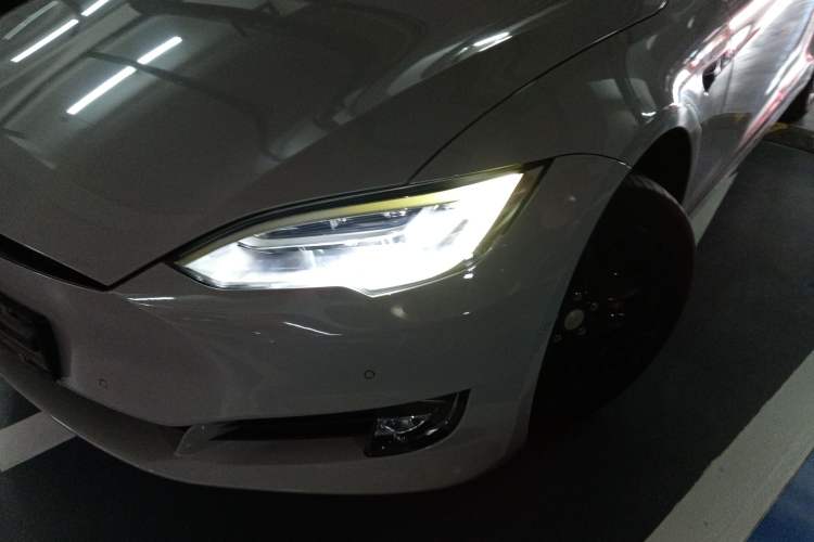 Used Tesla Model S 2017 S 75D Standard Range Edition
