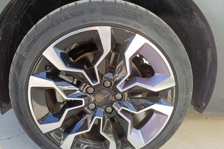 Used Lynk & Co 06 2021 1.5T Shero Pink Special Edition
