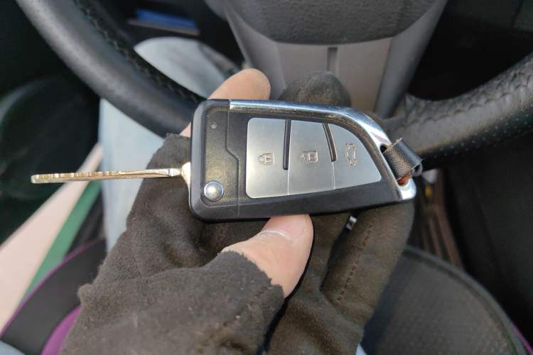 Used Mazda Mazda 3 2015 Sedan 1.6L Manual Comfort Model