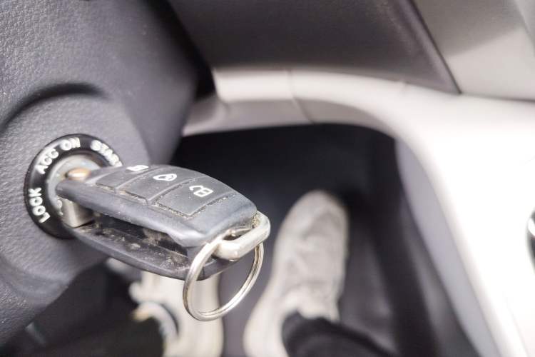 Used JAC Refine M3 2022 PLUS Standard Model 1.5T
