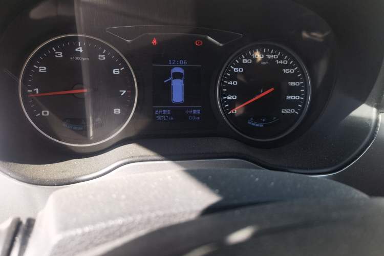 Used JAC Refine M4 2019 Business & Travel Series 2.0L Manual Speed Edition China VI Standard