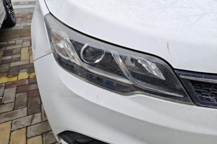 Used Soueast DX3 2016 1.5L Manual Luxury Model
