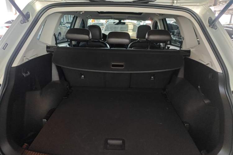 Used Volkswagen Tiguan L 2017 330TSI Automatic Two-Wheel Drive Luxury Edition