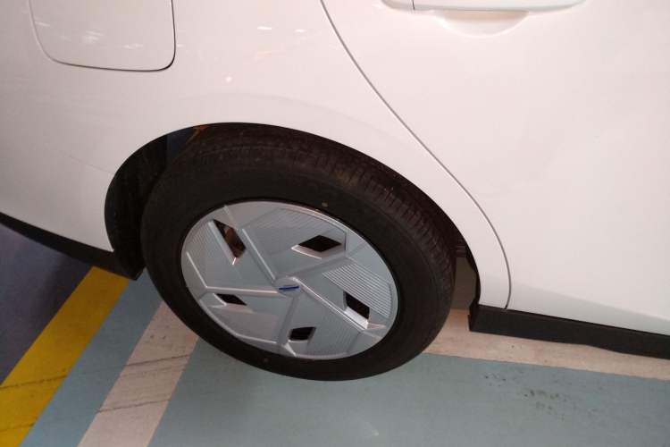 Used CHANGAN OSHAN 520 2025 Standard Edition
