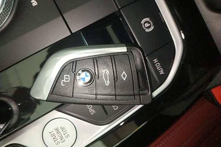 Used BMW X4 2022 xDrive 25i M Sport Package