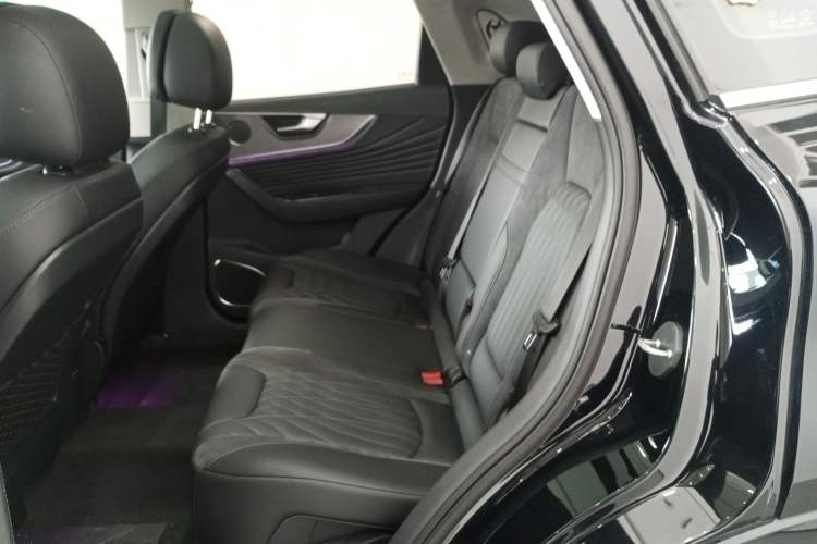 Used Hongqi HS5 2023 2.0T Four-Wheel Drive Flagship Pro Edition
