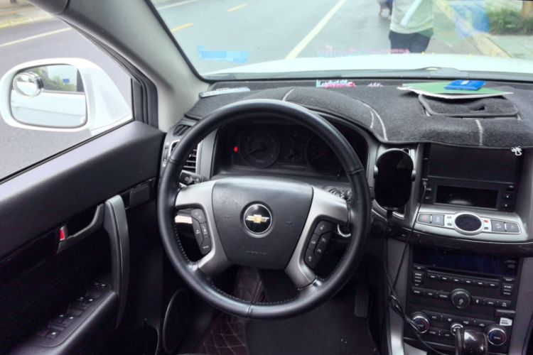 Used Chevrolet Captiva 2014 2.4L 4x4 Flagship Edition 7 Seats