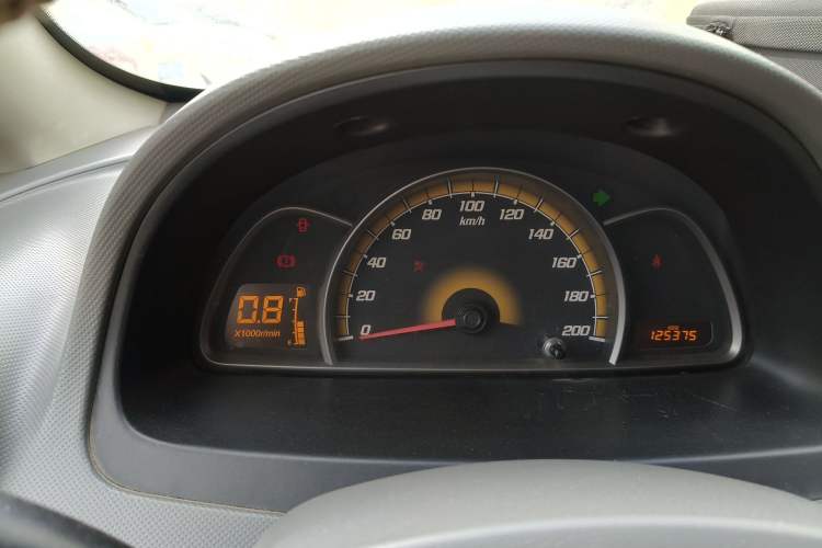 Used Chevrolet Sail 2013 Sedan 1.2L Manual Warm Edition
